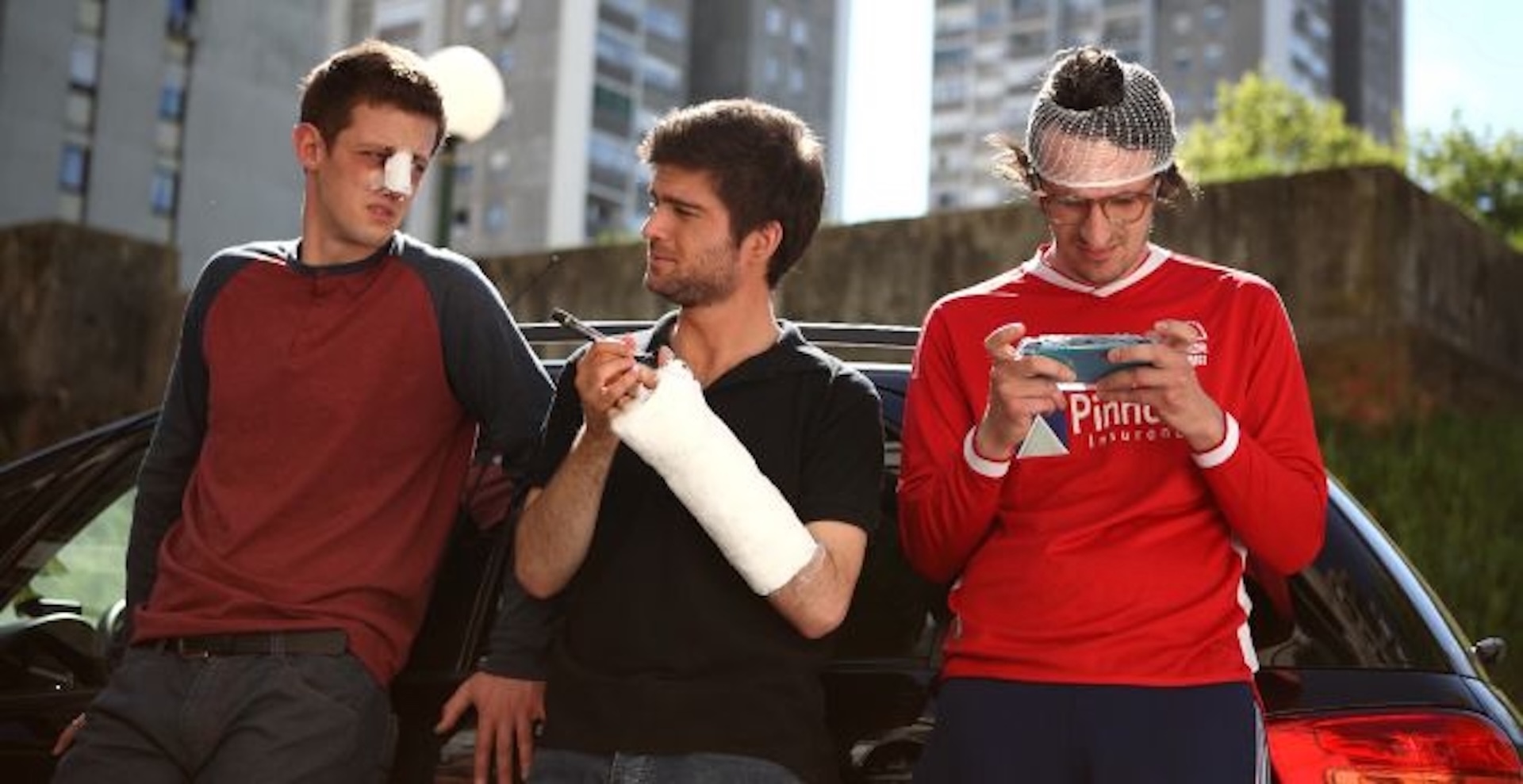 Nedjeljom ujutro, subotom navečer